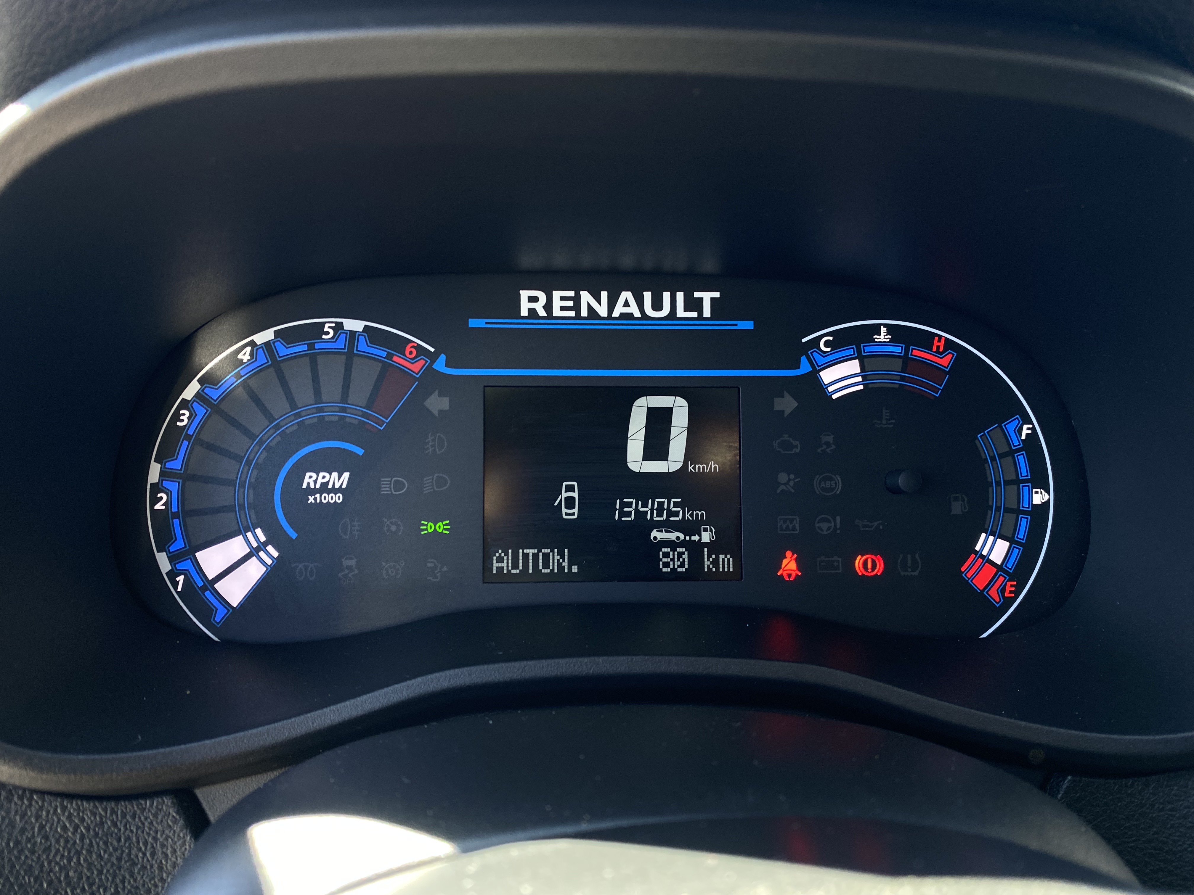 KWID 1.0 12V SCE FLEX INTENSE MANUAL8