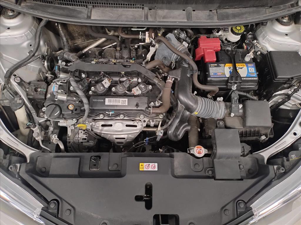 YARIS 1.5 16V FLEX SEDAN XS CONNECT MULTIDRIVE17