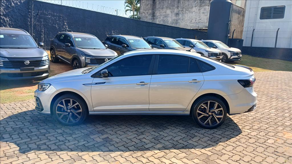 VIRTUS 1.4 250 TSI EXCLUSIVE AUTOMÁTICO5
