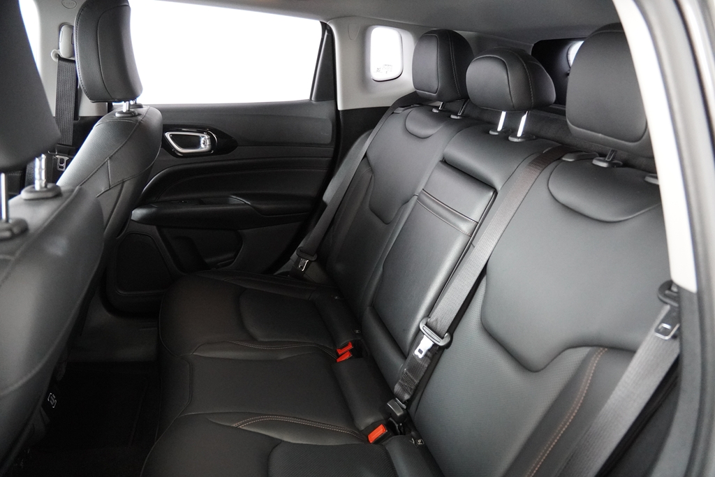 COMPASS 1.3 T270 TURBO FLEX LIMITED AT68