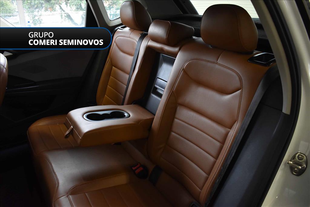 TAOS 1.4 250 TSI TOTAL FLEX COMFORTLINE AUTOMÁTICO