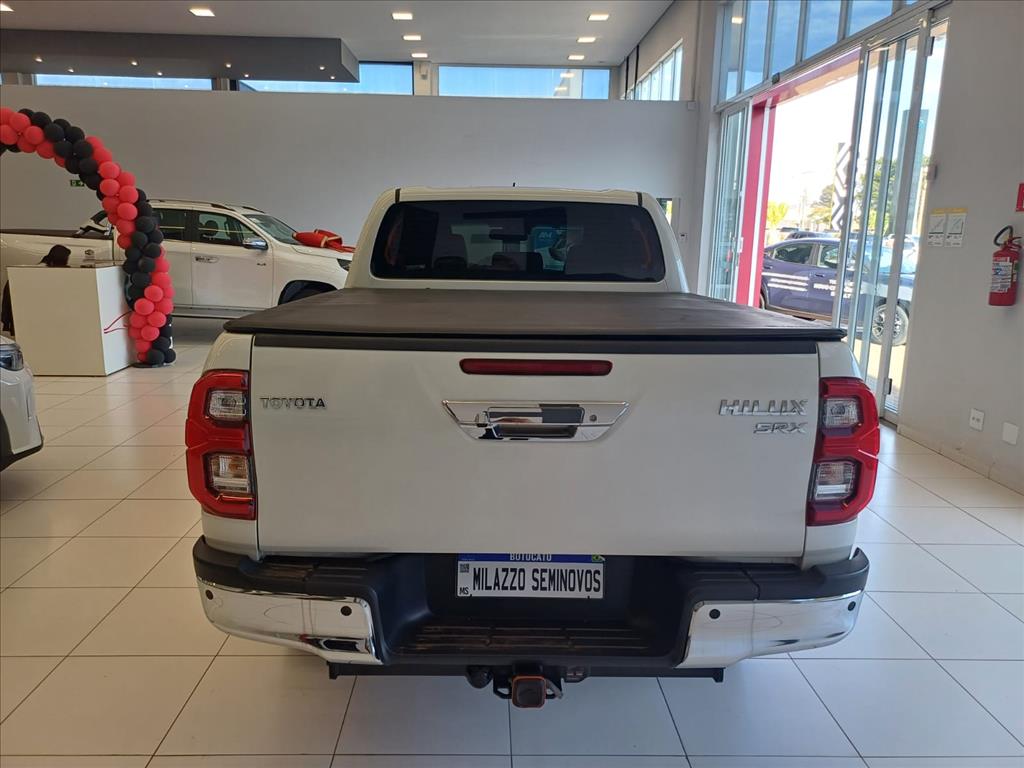HILUX 2.8 D-4D TURBO DIESEL CD SRX 4X4 AUTOMÁTICO HILUX 2.8 D-4D TURBO DIESEL CD SRX 4X4 AUTOMÁTICO