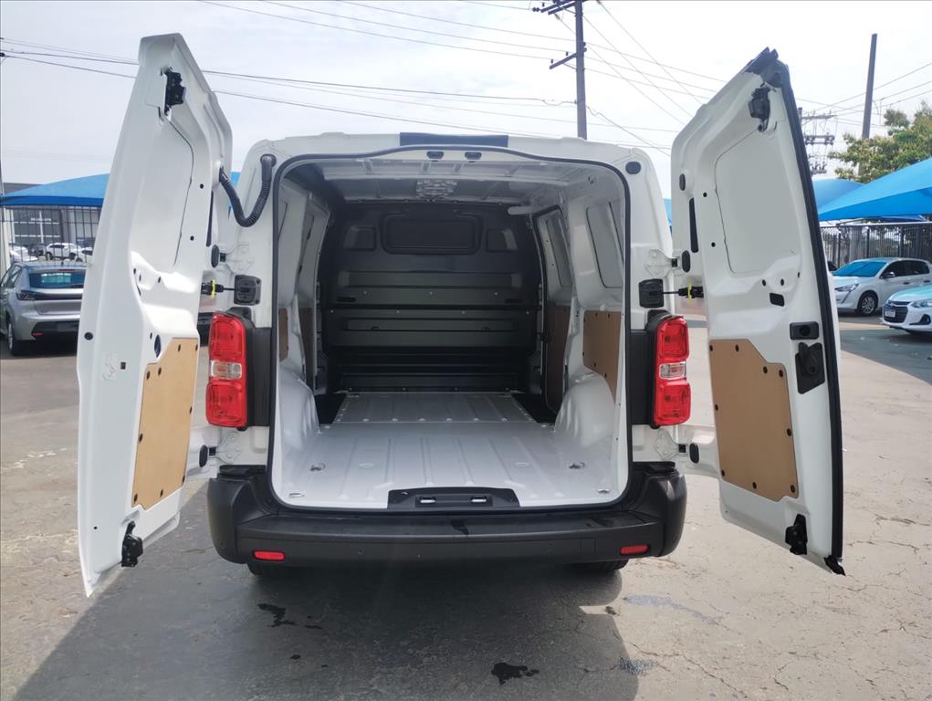 EXPERT 2.2 TURBO DIESEL CARGO MANUAL10 EXPERT 2.2 TURBO DIESEL CARGO MANUAL10