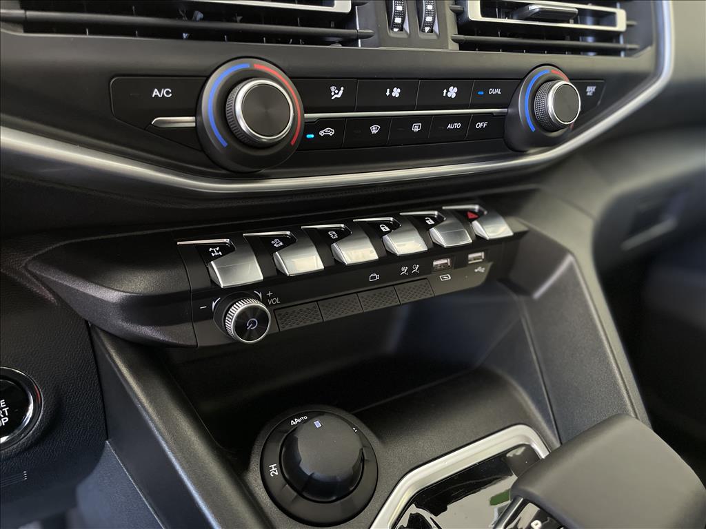 TITANO 2.2 TURBO DIESEL RANCH 4X4 AT811