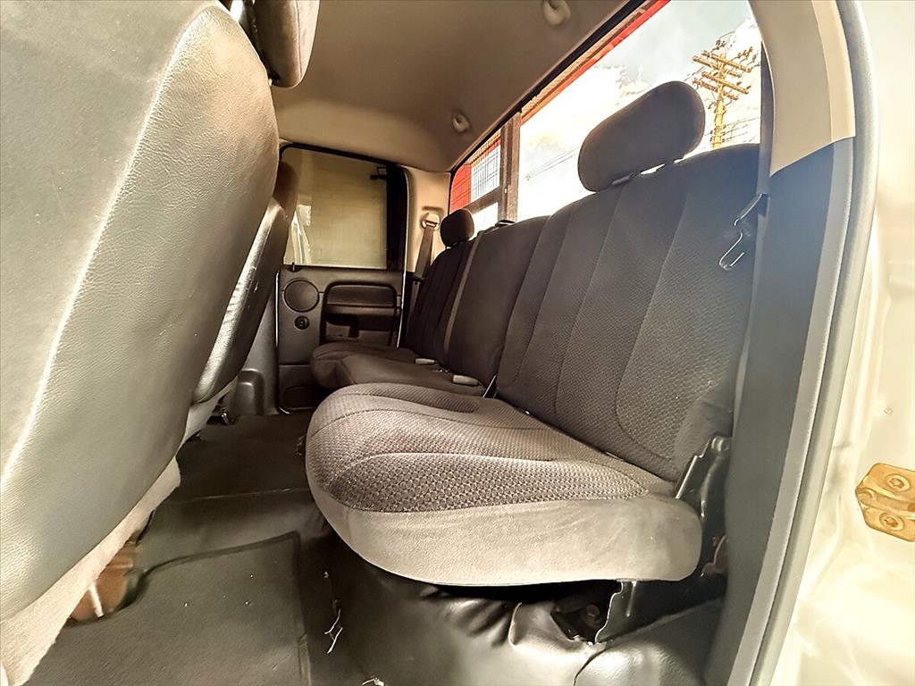 Dodge Ram - 5.9 2500 4X4 CD I6 TURBO INTERCOOLER DIESEL 4P AUTOMÁTICO