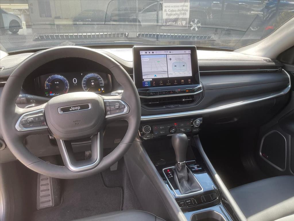 COMPASS 1.3 T270 TURBO FLEX LIMITED AT610