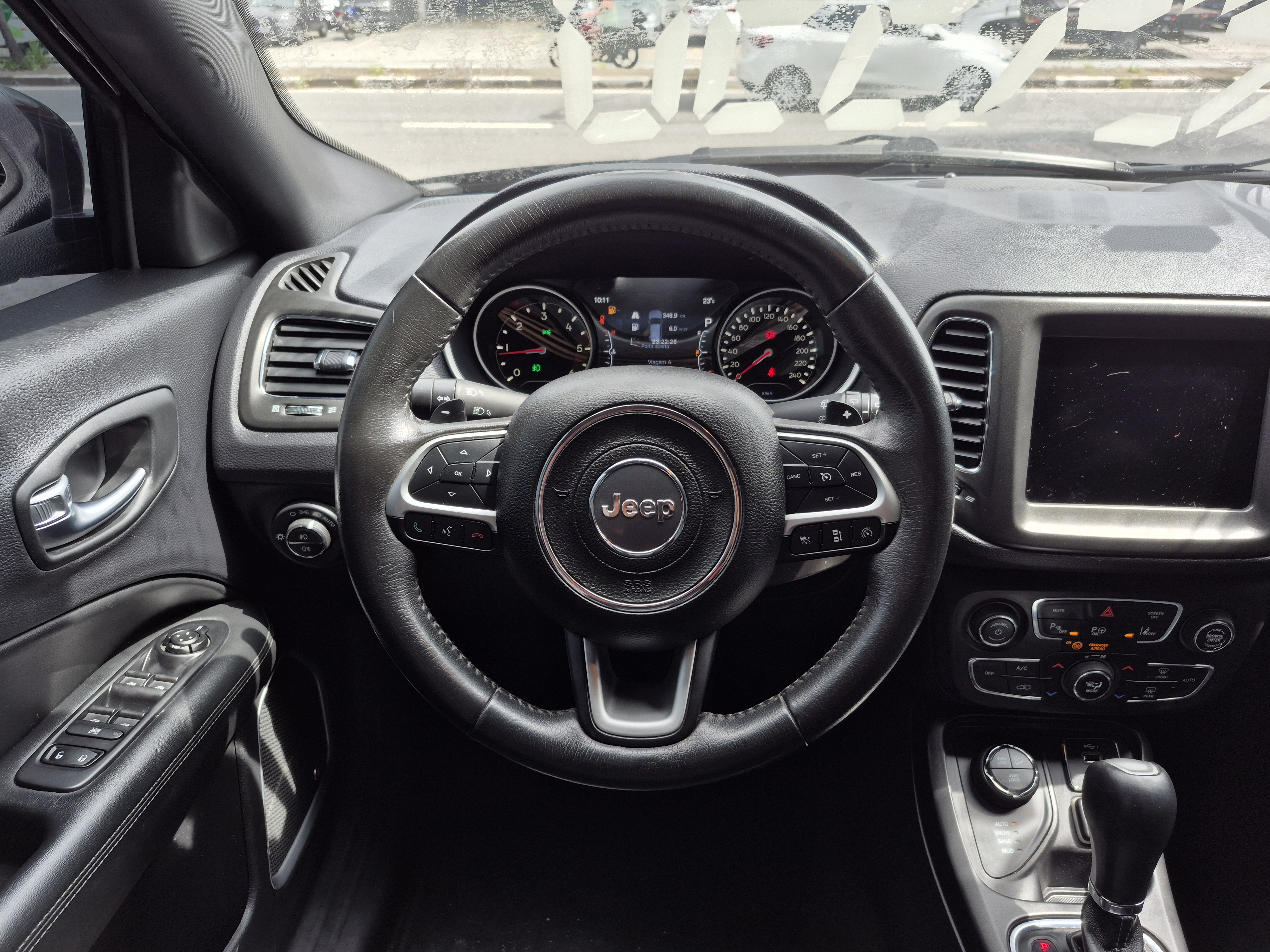 Foto ilustrativa do carro