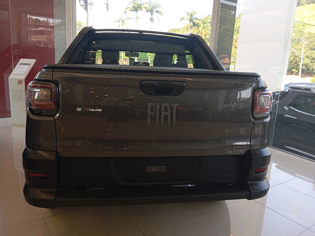 STRADA 1.0 TURBO 200 FLEX ULTRA CD CVT4