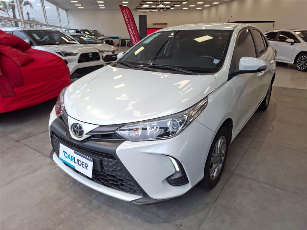 YARIS 1.5 16V FLEX SEDAN XS CONNECT MULTIDRIVE1
