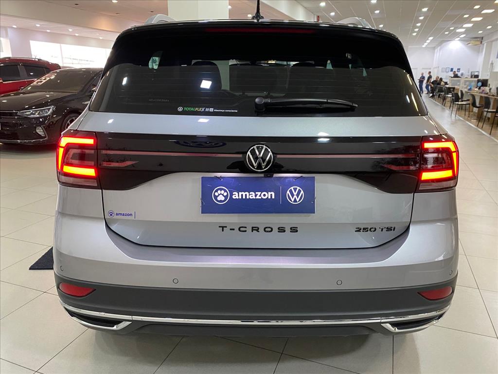 T-CROSS 1.4 250 TSI TOTAL FLEX HIGHLINE AUTOMÁTICO