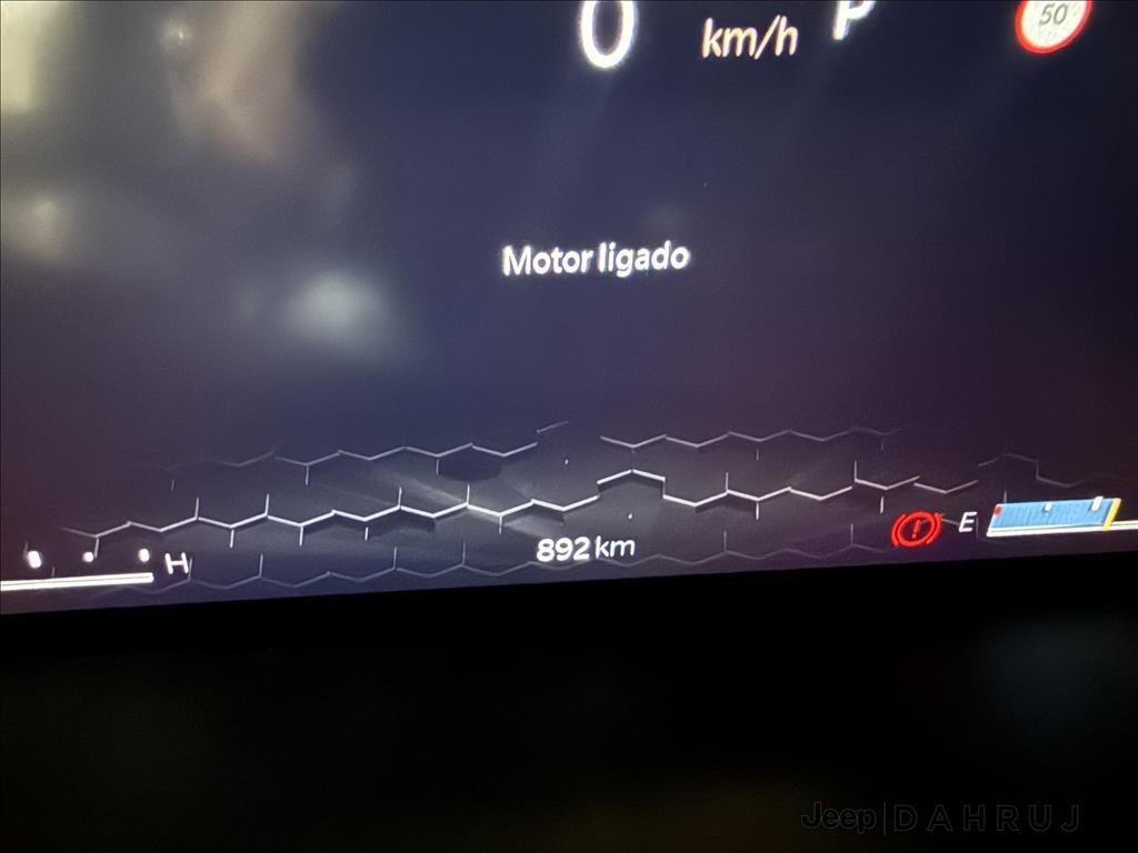 COMMANDER 1.3 T270 TURBO FLEX OVERLAND AT66