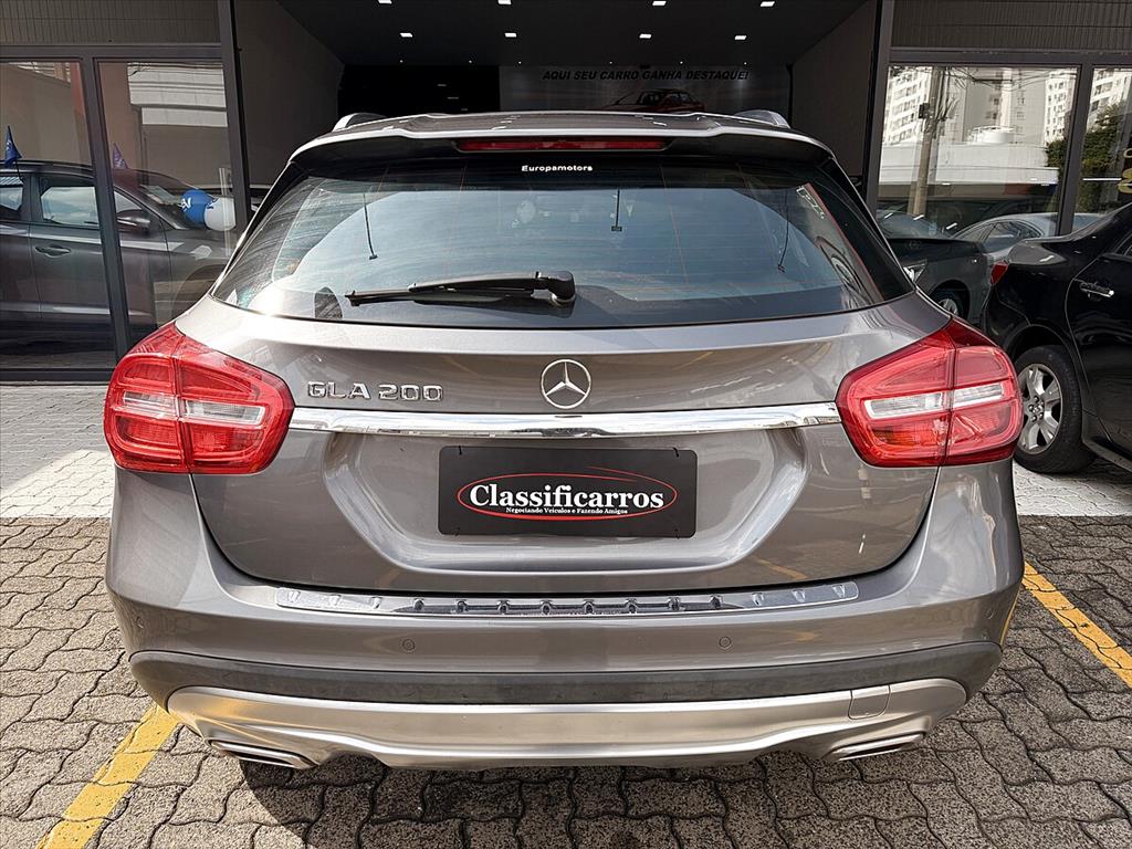 Mercedes-Benz Gla 200 - 1.6 CGI ADVANCE 16V TURBO FLEX 4P AUTOMÁTICO