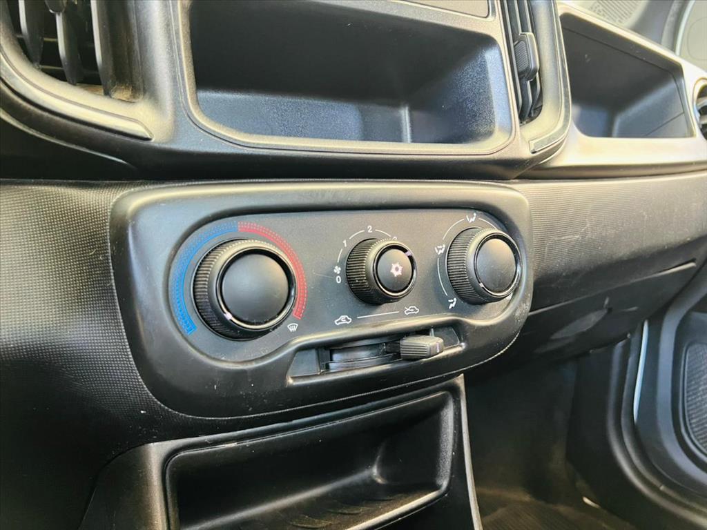 STRADA 1.3 FIREFLY FLEX FREEDOM CS MANUAL6