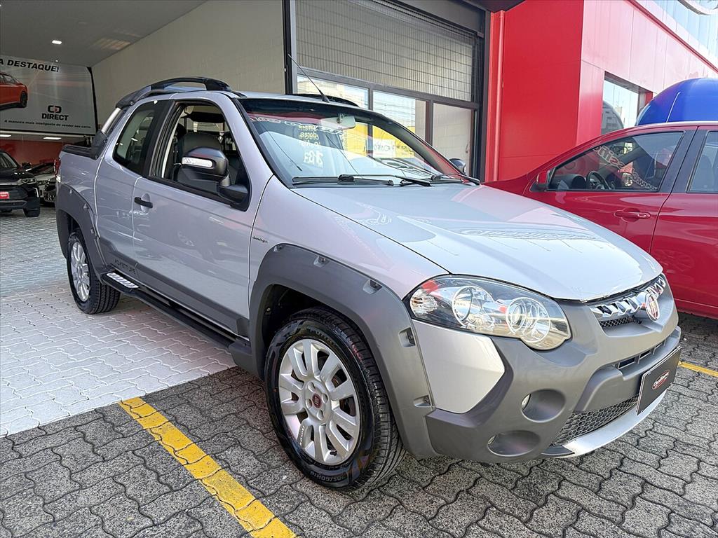 Fiat Strada - 1.8 MPI ADVENTURE CD 16V FLEX 3P AUTOMATIZADO