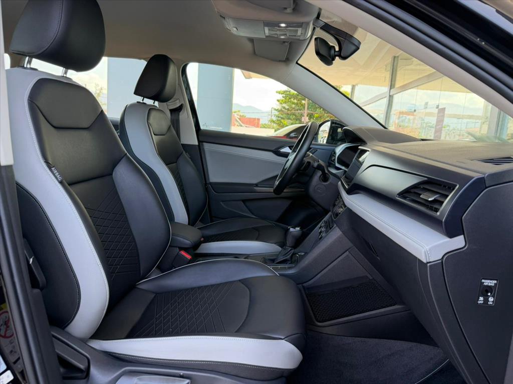 TAOS 1.4 250 TSI TOTAL FLEX COMFORTLINE AUTOMÁTICO12