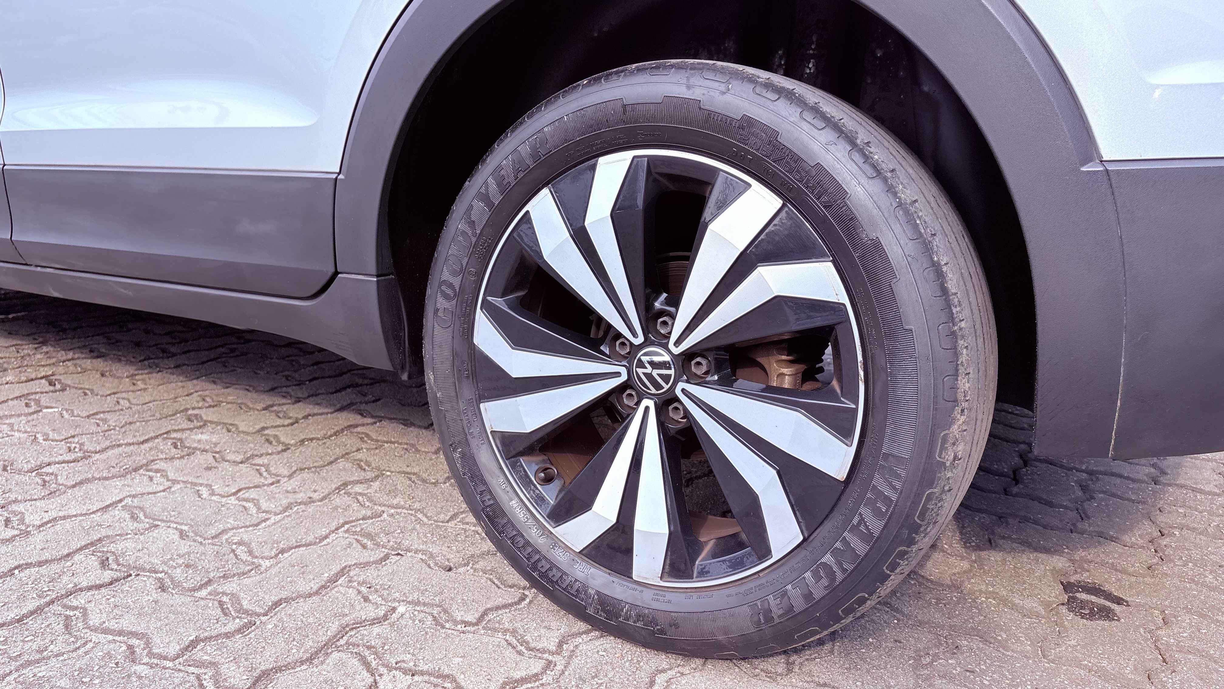 T-CROSS 1.4 250 TSI TOTAL FLEX HIGHLINE AUTOMÁTICO15