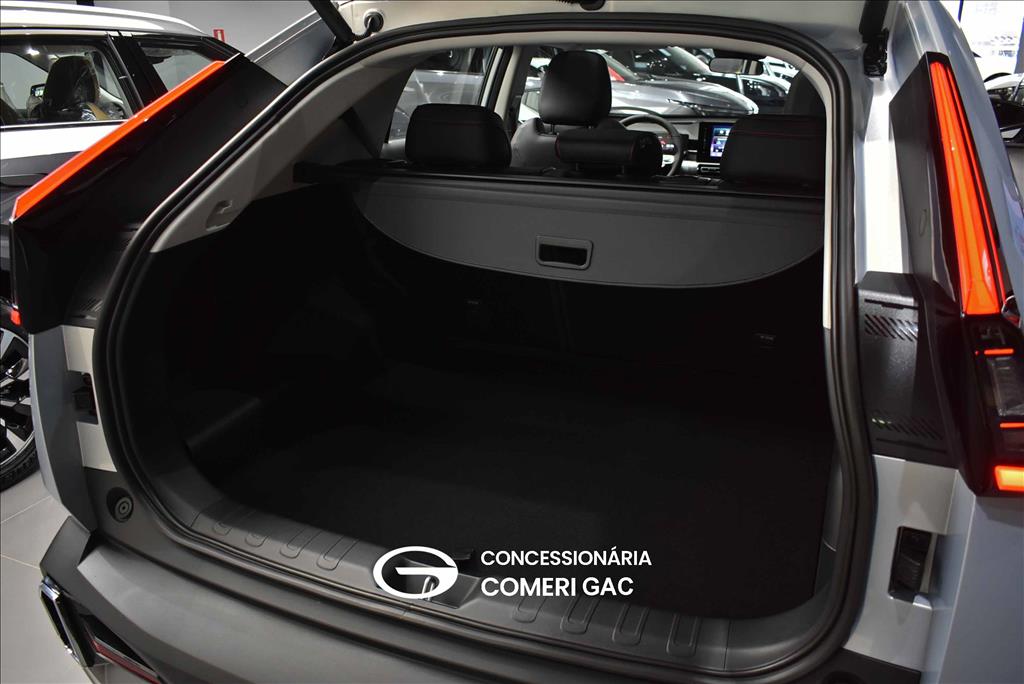 GS4 2.0 HEV ELITE AUTOMÁTICO4