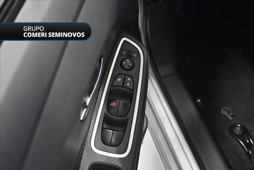 VERSA 1.6 16V FLEX EXCLUSIVE XTRONIC12