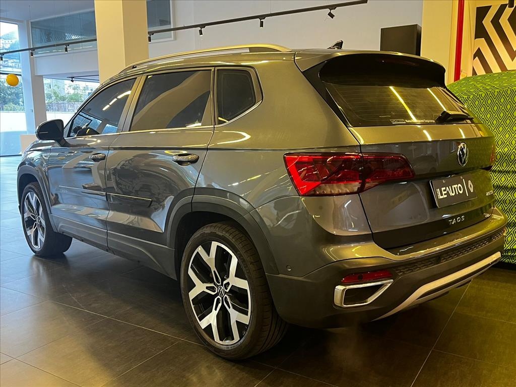 TAOS 1.4 250 TSI TOTAL FLEX HIGHLINE AUTOMÁTICO3