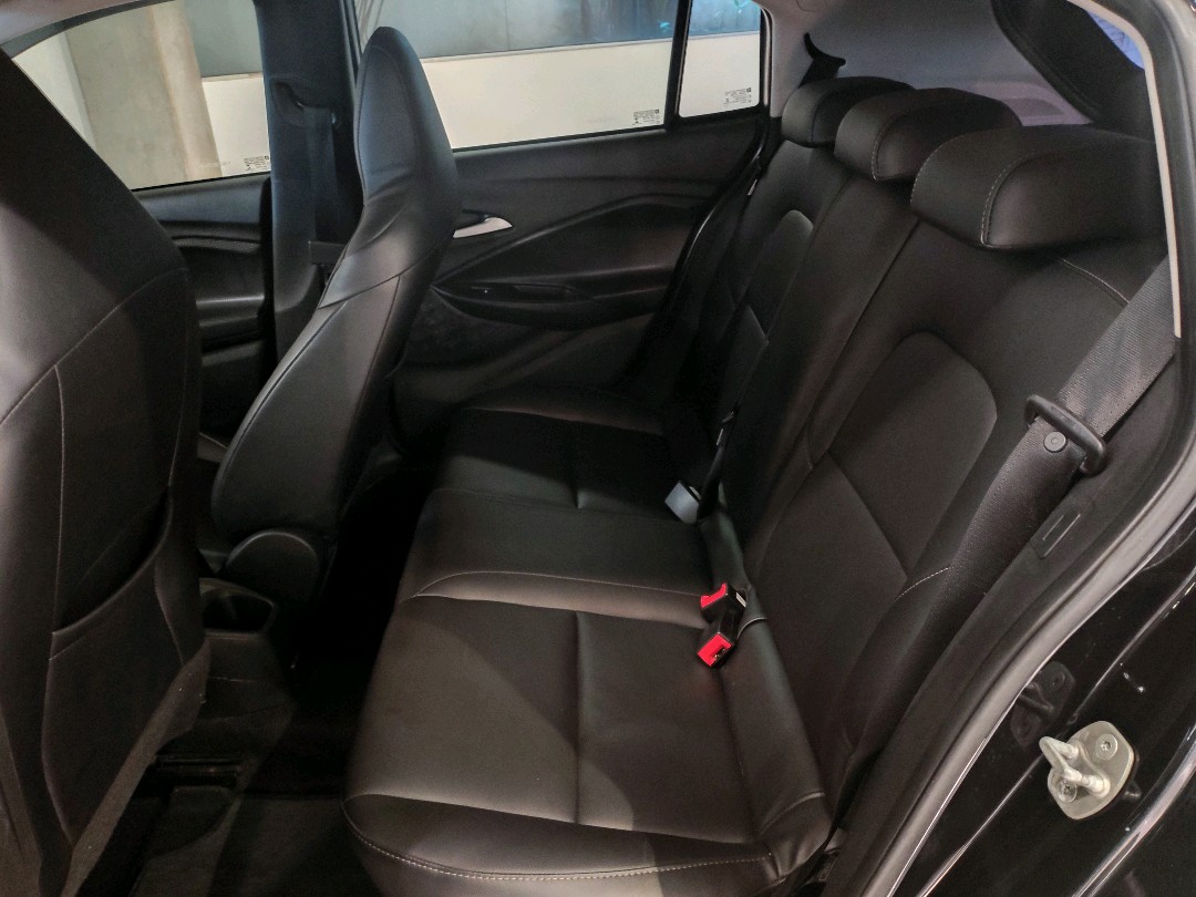 GM - Chevrolet-ONIX-1.0 FLEX LT MANUAL