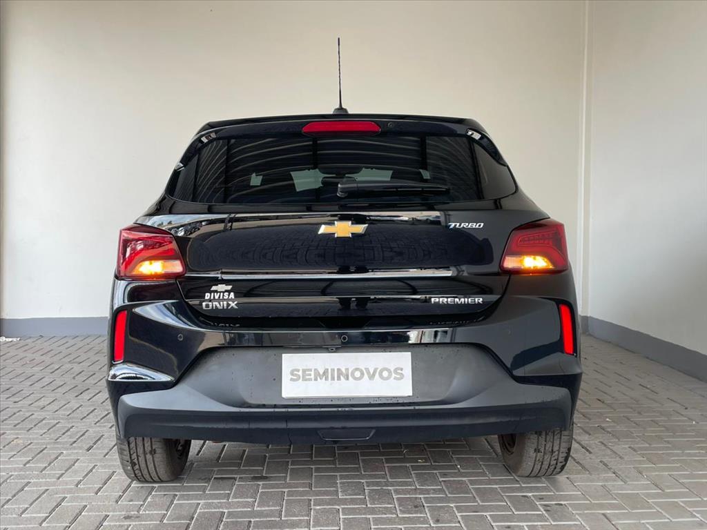 ONIX 1.0 TURBO FLEX PREMIER AUTOMÁTICO3