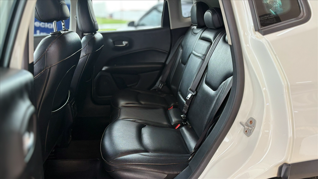 COMPASS 2.0 16V DIESEL LIMITED 4X4 AUTOMÁTICO6