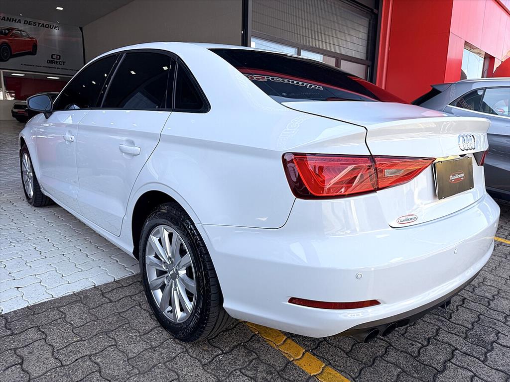 Audi A3 - 1.4 TFSI SEDAN ATTRACTION 16V GASOLINA 4P S-TRONIC