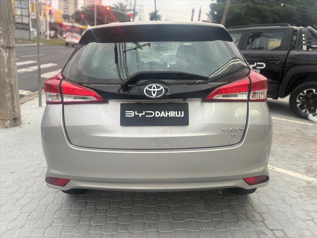 YARIS 1.5 16V FLEX XL PLUS CONNECT MULTIDRIVE9