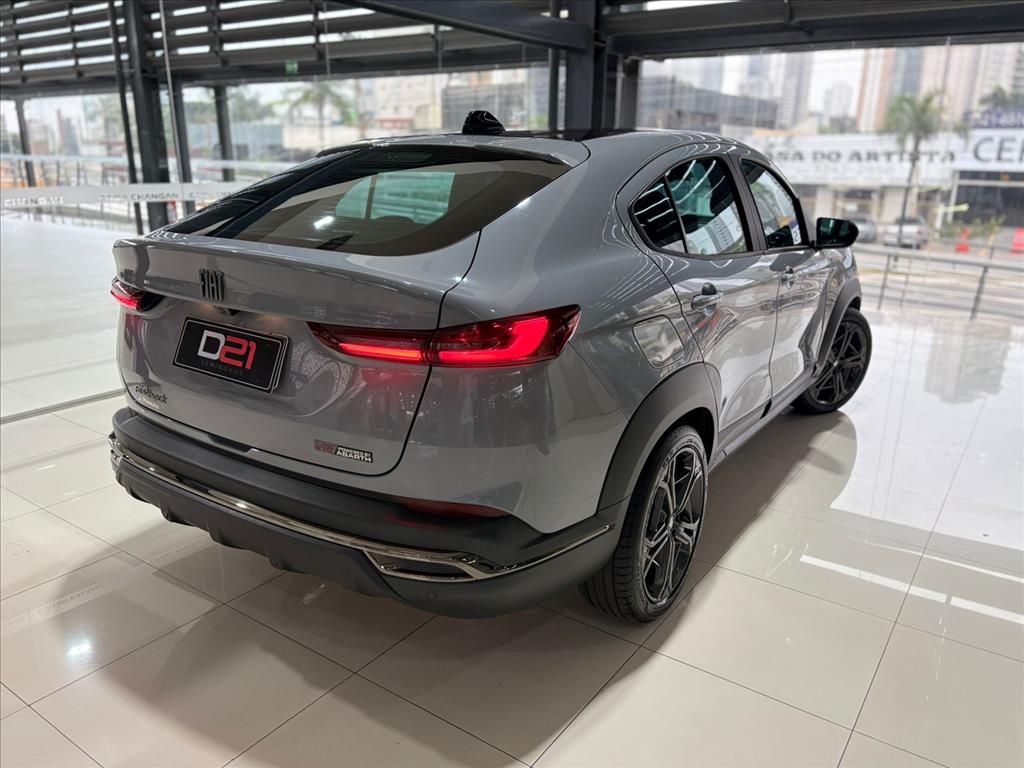 Fiat-FASTBACK-1.3 TURBO 270 FLEX LIMITED EDITION AT6