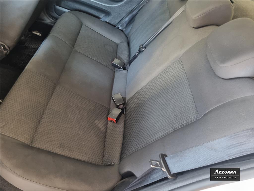 VOYAGE 1.0 12V MPI TOTALFLEX 4P MANUAL14