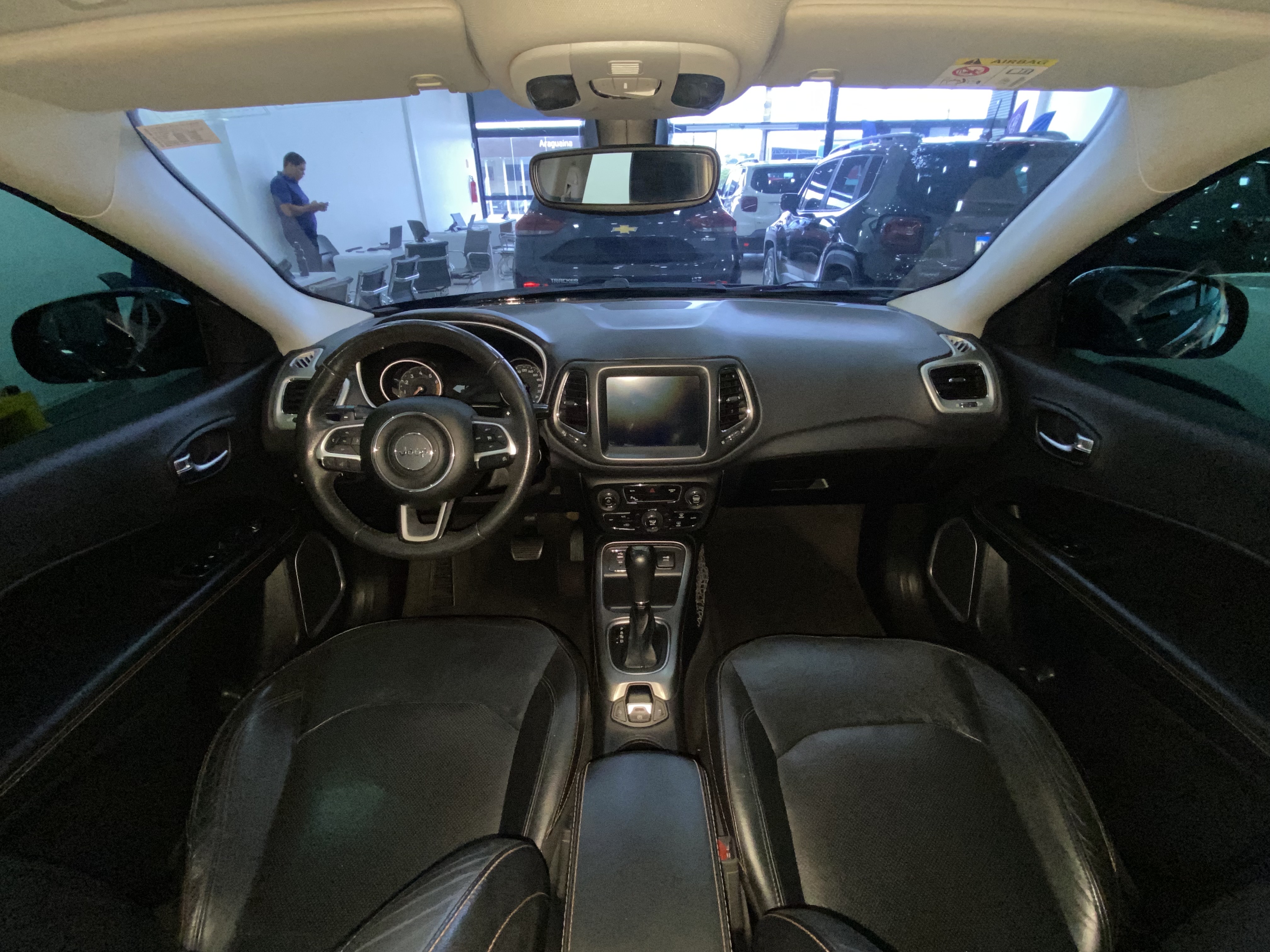 COMPASS 2.0 16V FLEX LONGITUDE AUTOMÁTICO10