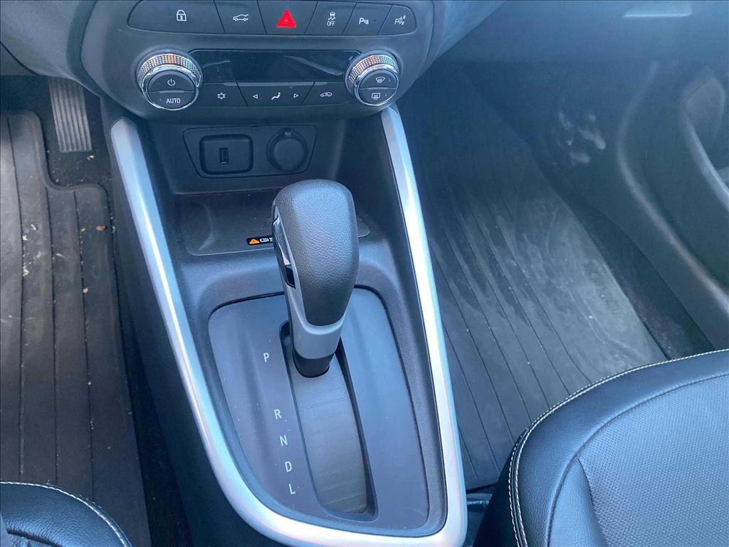 ONIX PLUS 1.0 TURBO FLEX PREMIER AUTOMÁTICO