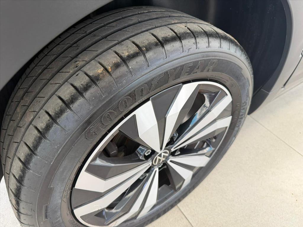 T-CROSS 1.4 250 TSI TOTAL FLEX HIGHLINE AUTOMÁTICO13