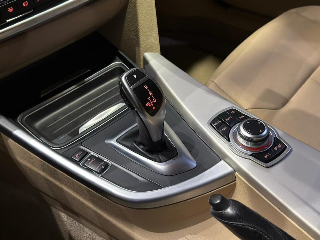 320i 2.0 16V TURBO ACTIVE FLEX 4P AUTOMÁTICO8