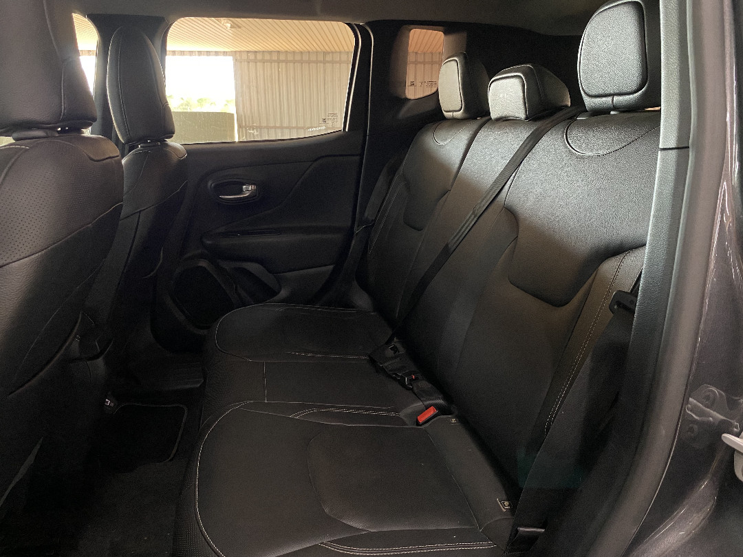 RENEGADE 1.3 T270 TURBO FLEX AT6