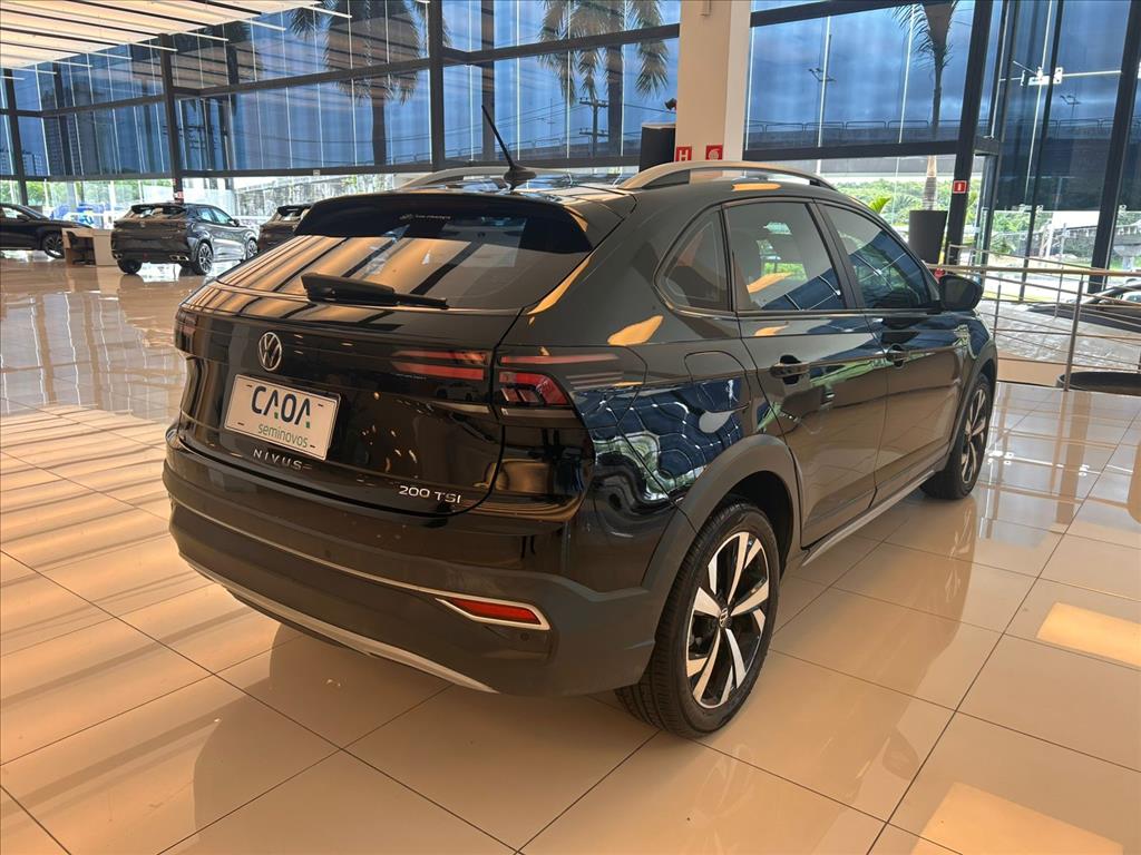 Volkswagen-NIVUS-1.0 200 TSI TOTAL FLEX HIGHLINE AUTOMÁTICO