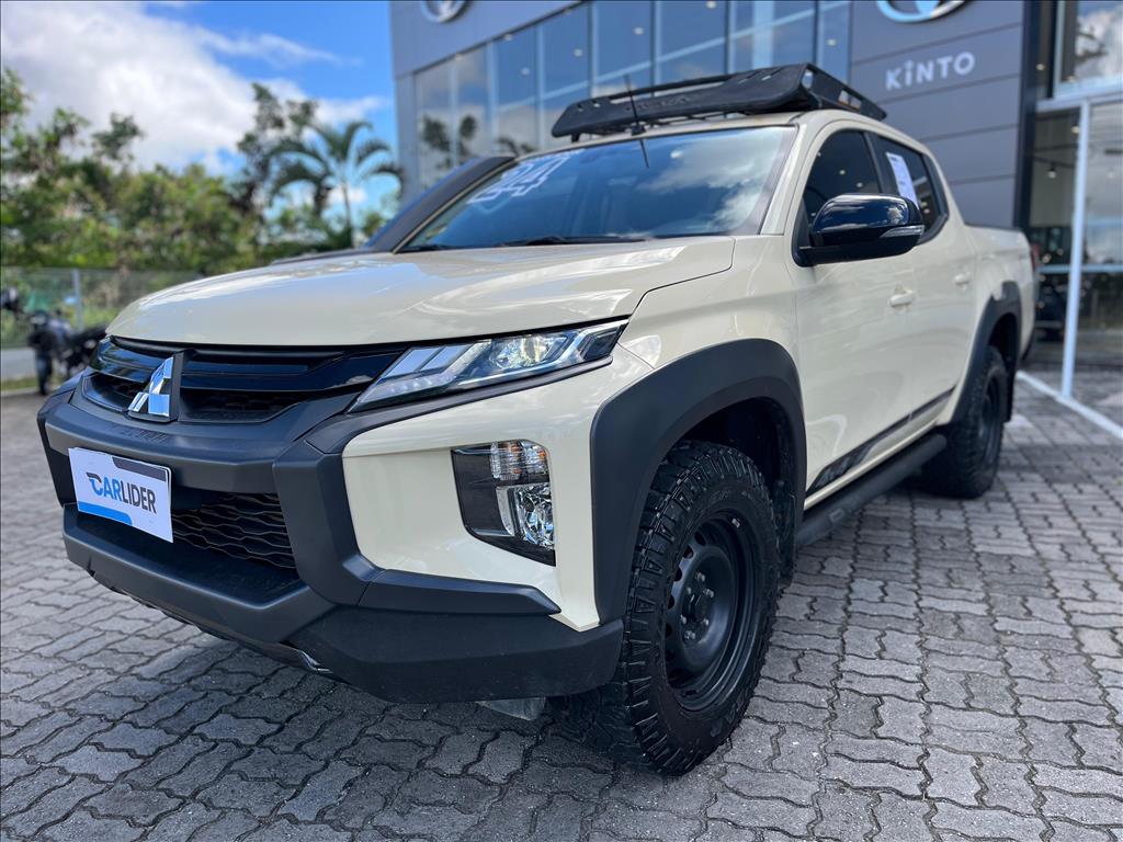 L200 TRITON 2.4 16V TURBO DIESEL SPORT SAVANA CD 4P 4X4 AUTOMÁTICO2