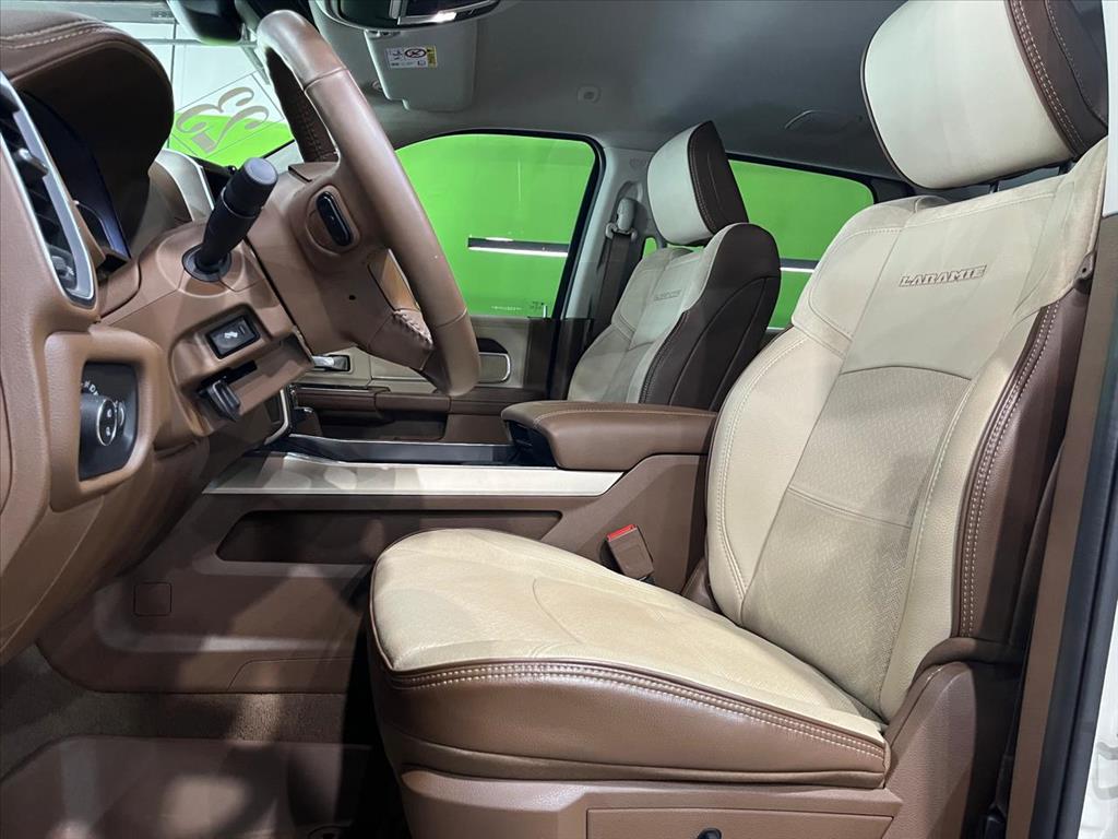 2500 6.7 I6 TURBO DIESEL LARAMIE CD 4X4 AUTOMÁTICO8