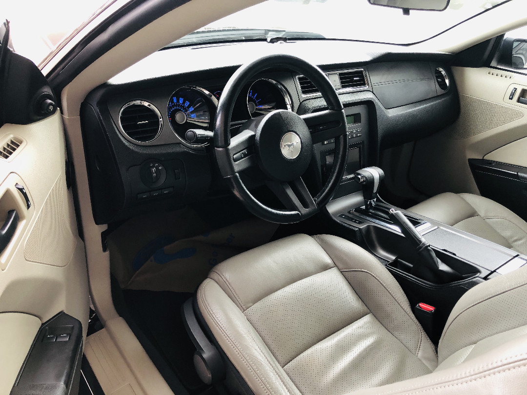 MUSTANG 3.7 V6 GASOLINA AUTOMÁTICO6