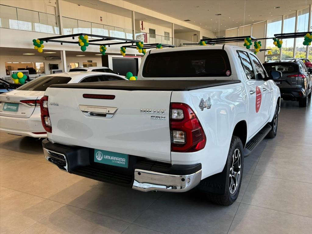 HILUX 2.8 D-4D TURBO DIESEL CD SRX 4X4 AUTOMÁTICO6