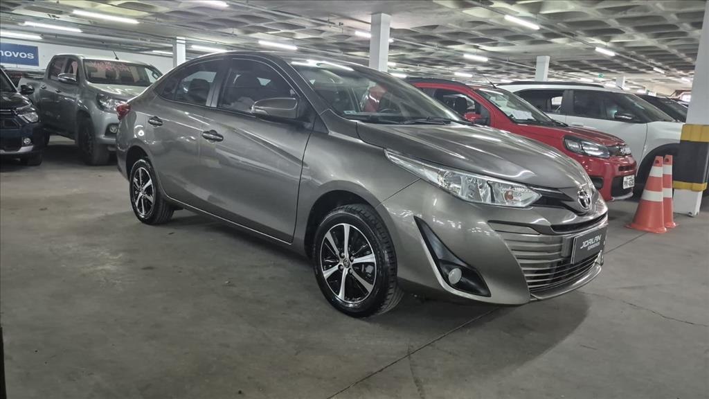 YARIS 1.5 16V FLEX SEDAN XS MULTIDRIVE5