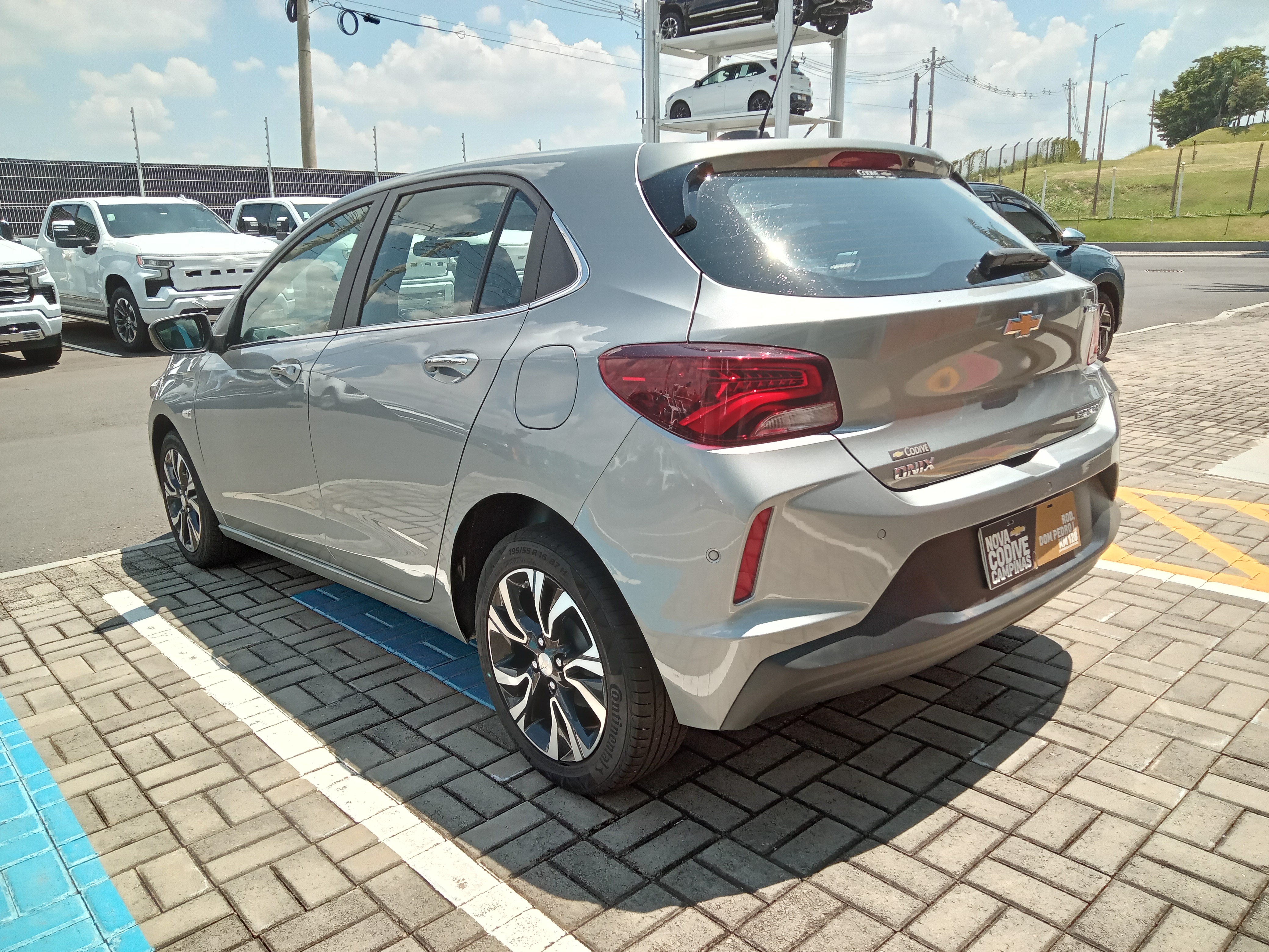 ONIX 1.0 TURBO FLEX PREMIER AUTOMÁTICO3