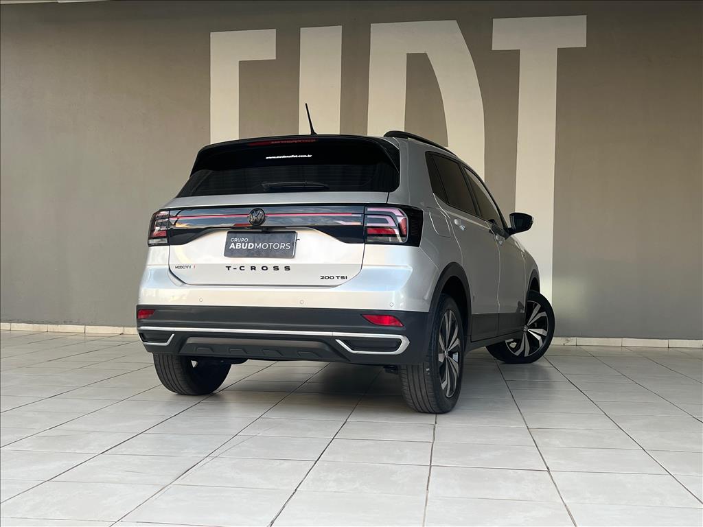 T-CROSS 1.0 200 TSI TOTAL FLEX COMFORTLINE AUTOMÁTICO T-CROSS 1.0 200 TSI TOTAL FLEX COMFORTLINE AUTOMÁTICO