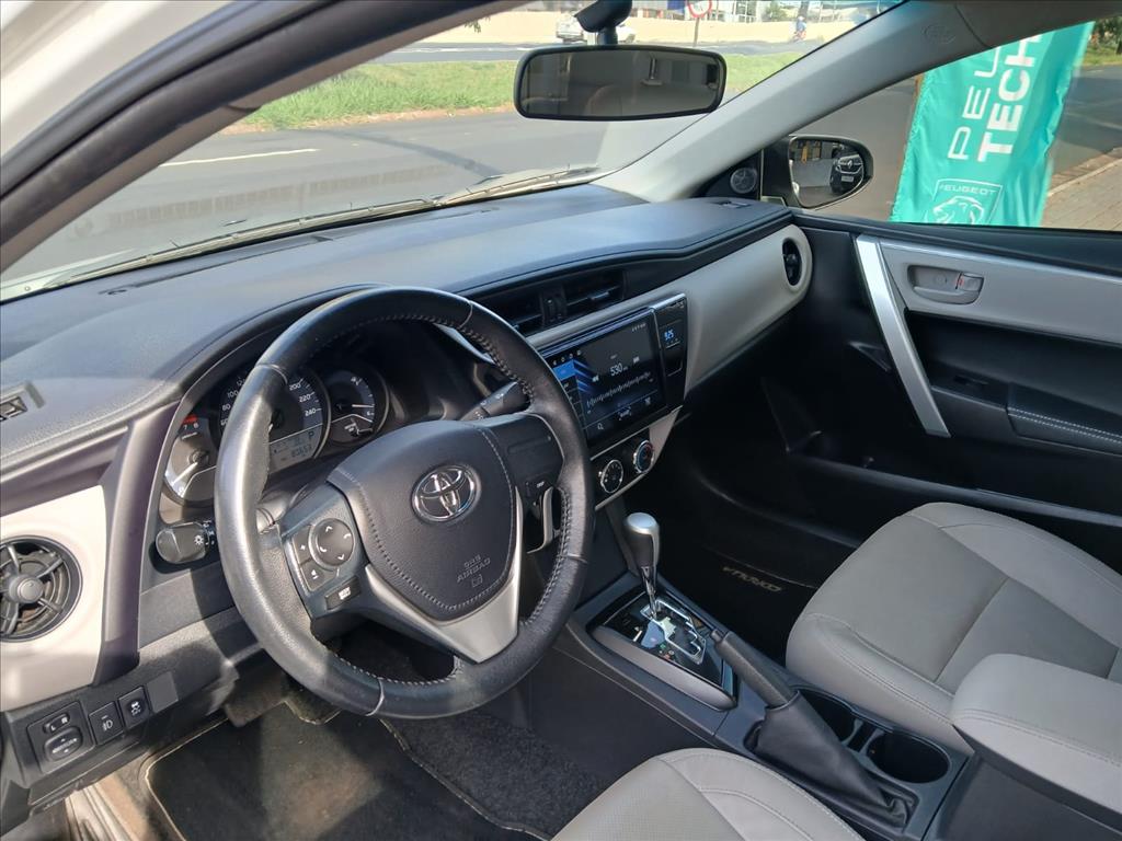 COROLLA 1.8 GLI UPPER 16V FLEX 4P AUTOMÁTICO9