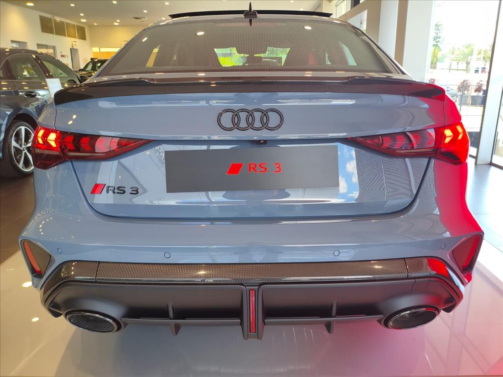 Audi-RS3-2.5 TFSI GASOLINA SEDAN TRACK QUATTRO S-TRONIC
