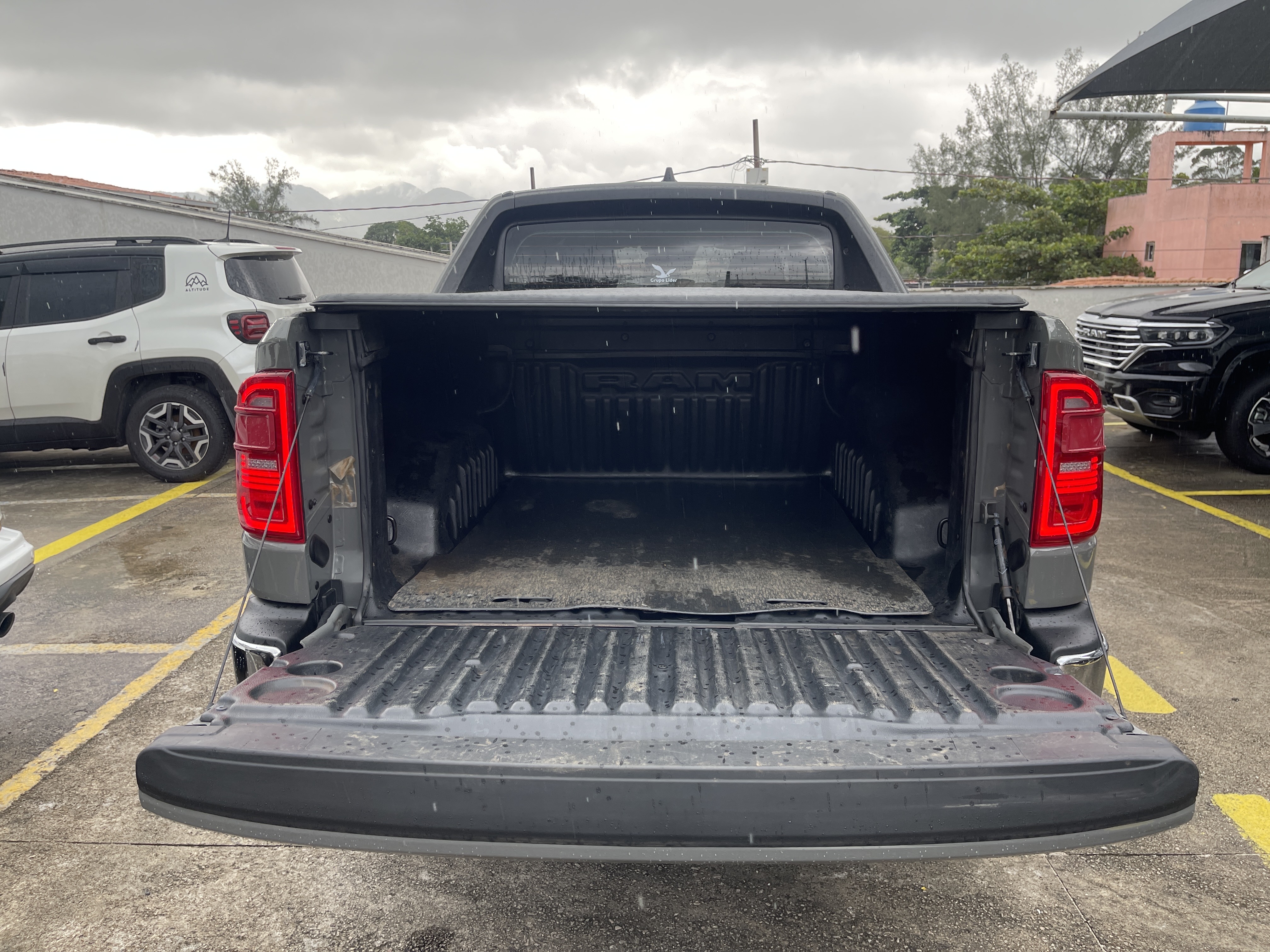 RAMPAGE 2.0 TURBO DIESEL LARAMIE 4X4 AUTOMÁTICO5
