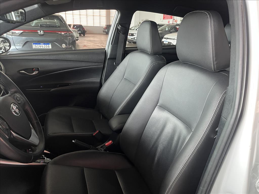 YARIS 1.5 16V FLEX XS CONNECT MULTIDRIVE9