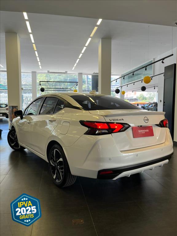 VERSA 1.6 16V FLEX EXCLUSIVE XTRONIC4