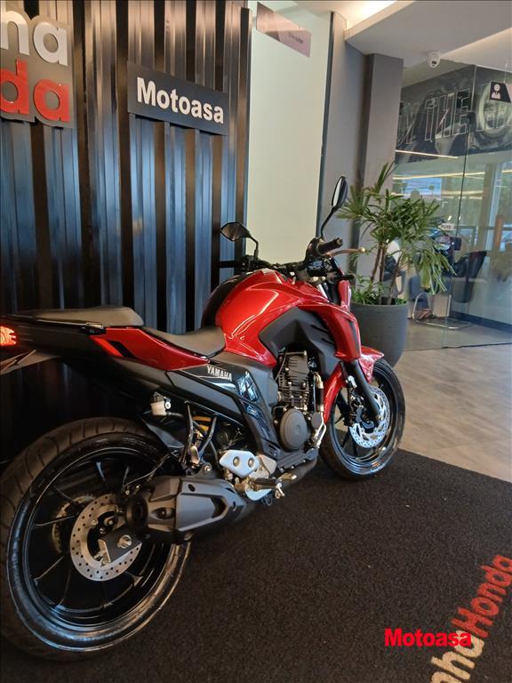 FAZER FZ25 CONNECTED ABS4