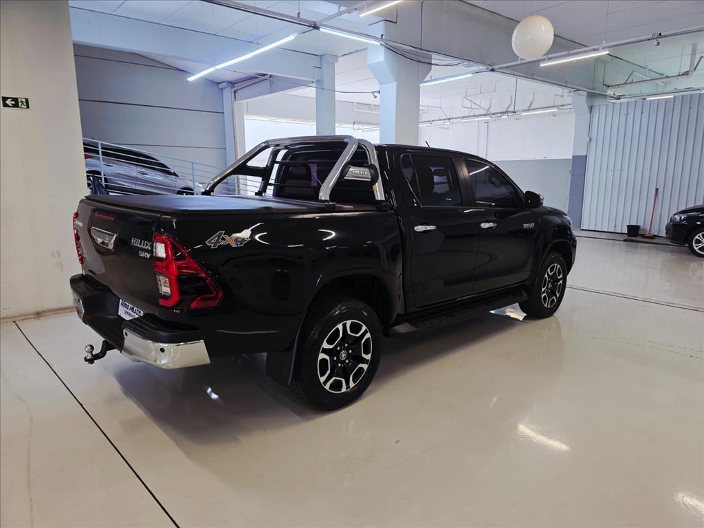 HILUX 2.8 D-4D TURBO DIESEL CD SRV 4X4 AUTOMÁTICO10
